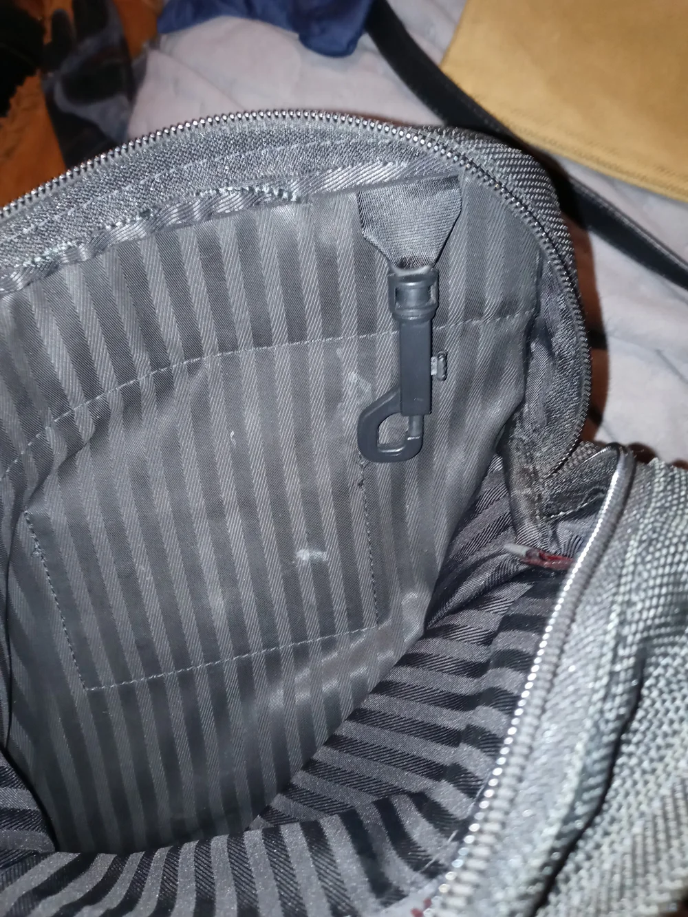 Tumi pre owned